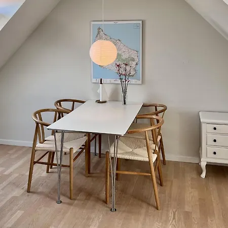 Апартаменты Amazing In With Wifi Гудхайм