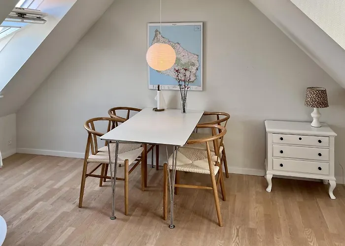 Апартаменты Amazing In With Wifi Гудхайм